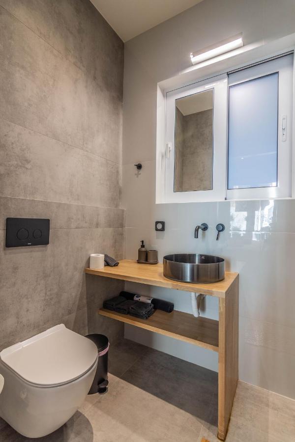 Historic Center Apartment 2 Athena Bagian luar foto