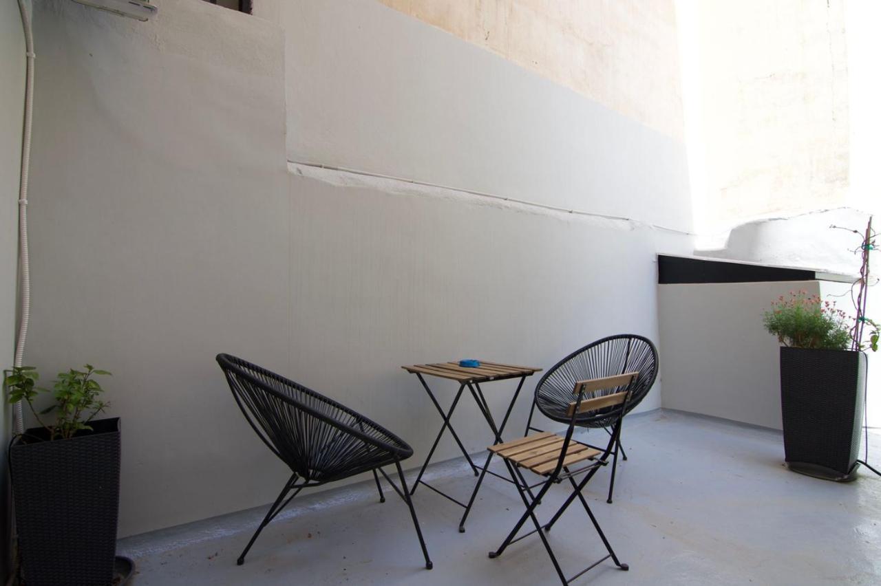 Historic Center Apartment 2 Athena Bagian luar foto